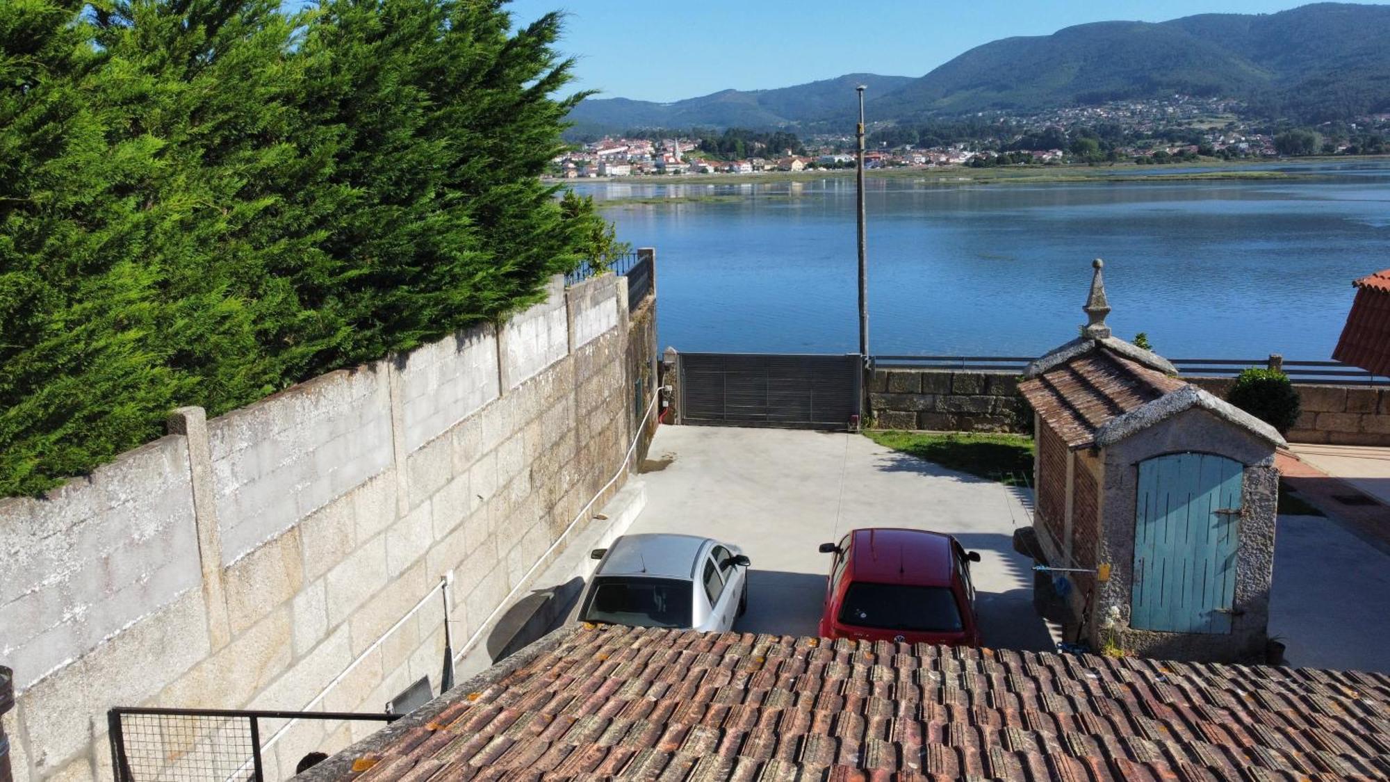 Casita La Foz Apartment Nigran Bagian luar foto